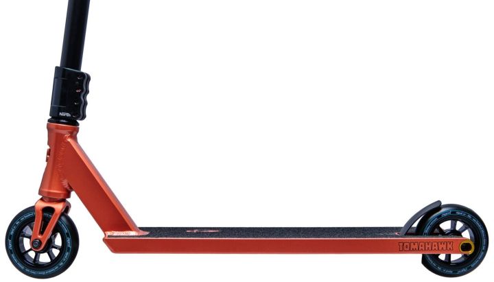 North Tomahawk Scooter Trans Orange Black
