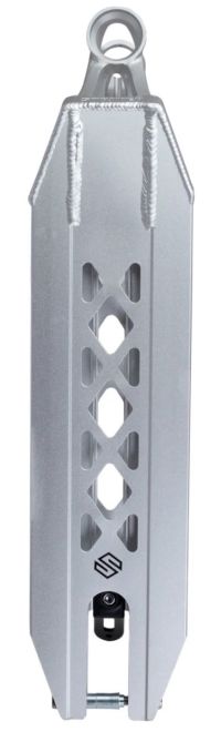 Pamatne Striker Aether 490 Silver