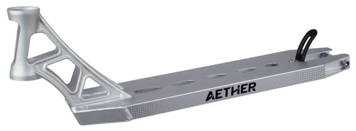 Pamatne Striker Aether 490 Silver